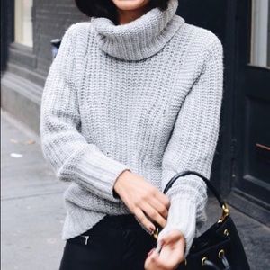 BR Chunky Grey Knit Ribbed Turtleneck Sweater XS